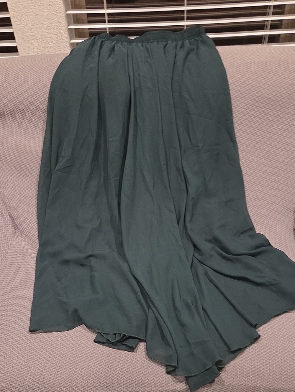 Elegant Green Maxi Skirt - Flowy Women's Skirt